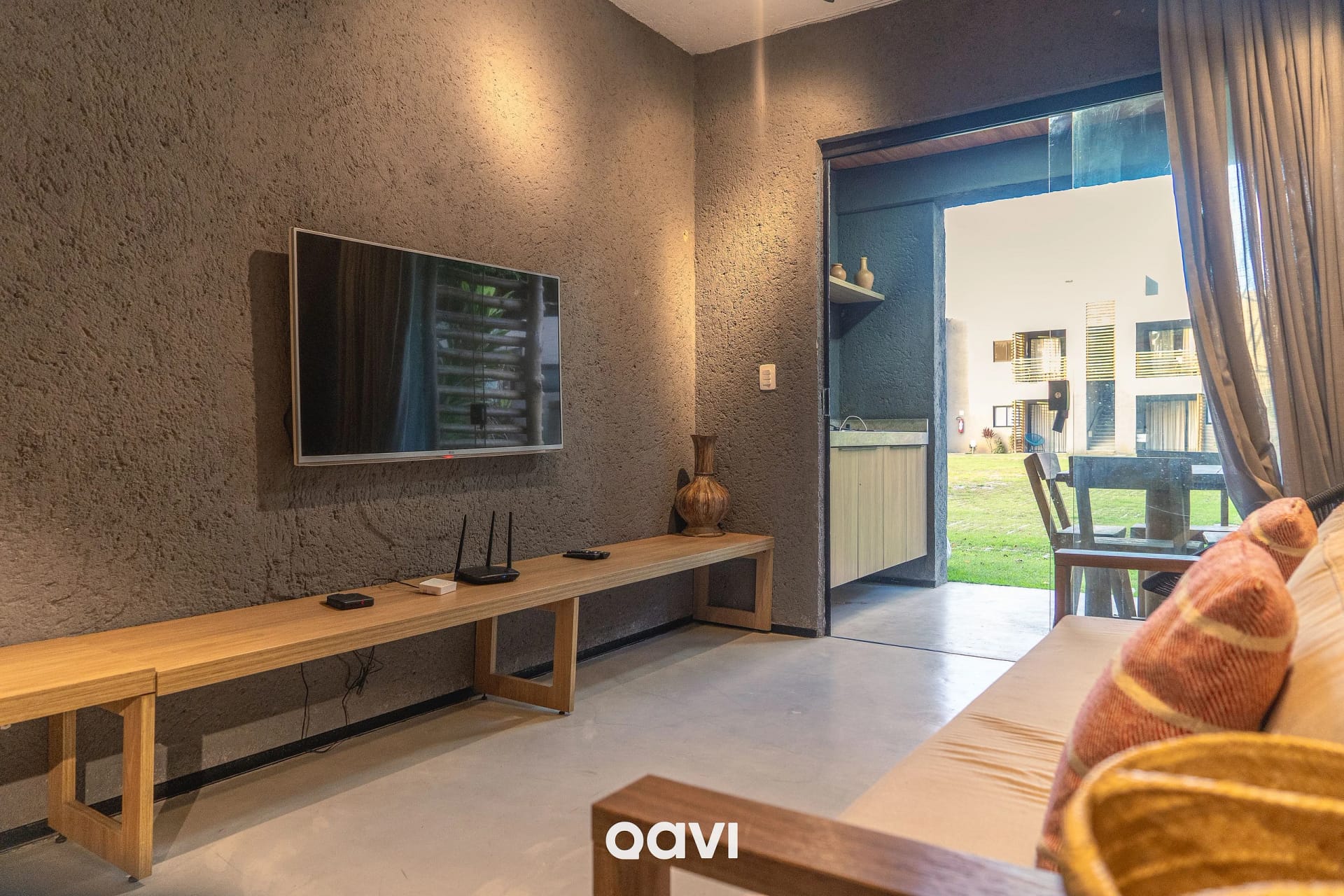 Sala de Estar — Apartamento Design Villas Patacho Milagres by Qavi