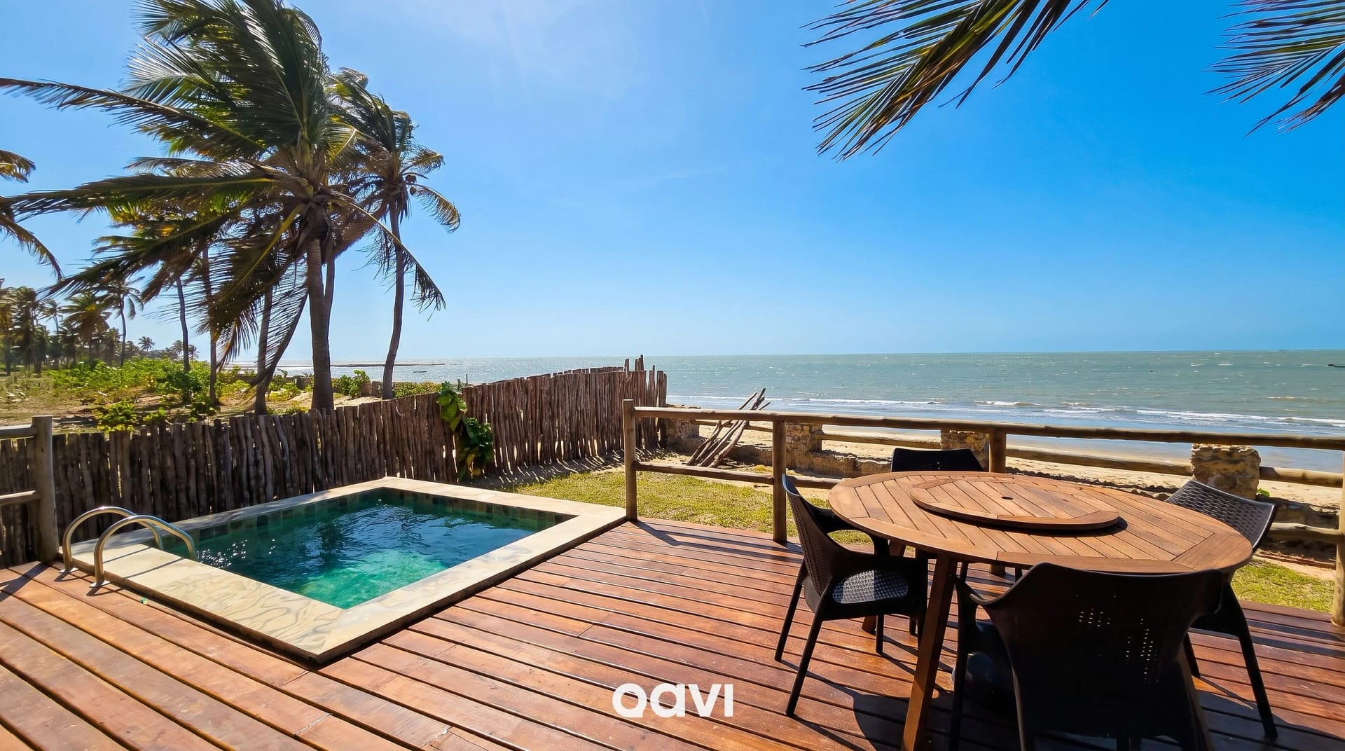 Swimming pool — Chalé Buriti Vila Mar Resort by Qavi