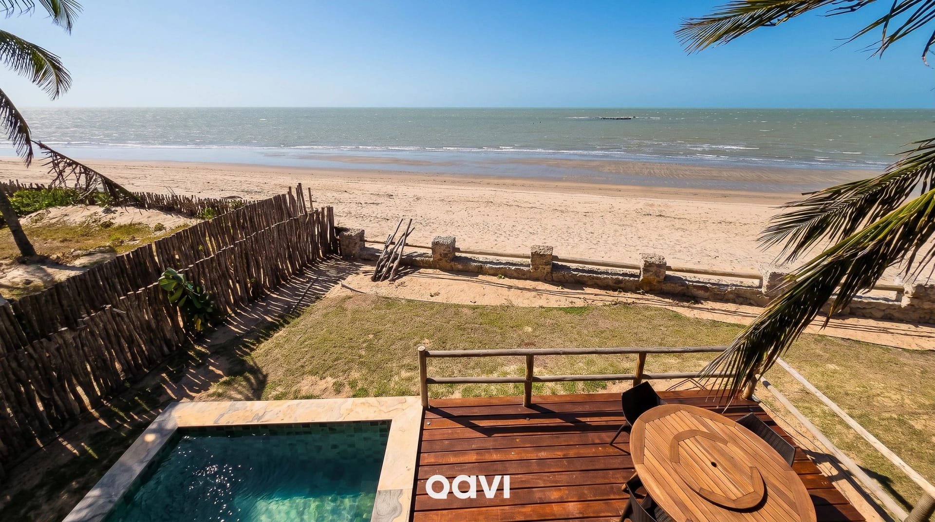 Swimming pool — Chalé Buriti Vila Mar Resort by Qavi