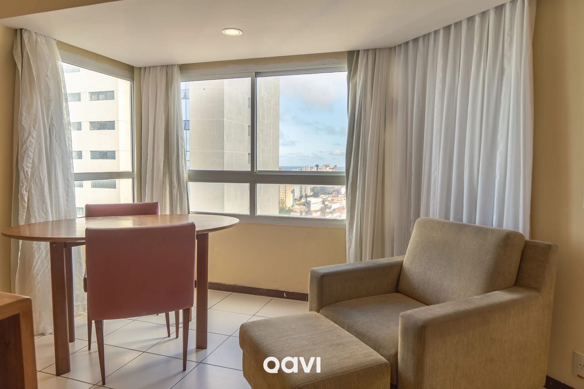 Dormitorio — Flat em Petrópolis Vista Parcial Mar - Qavi
