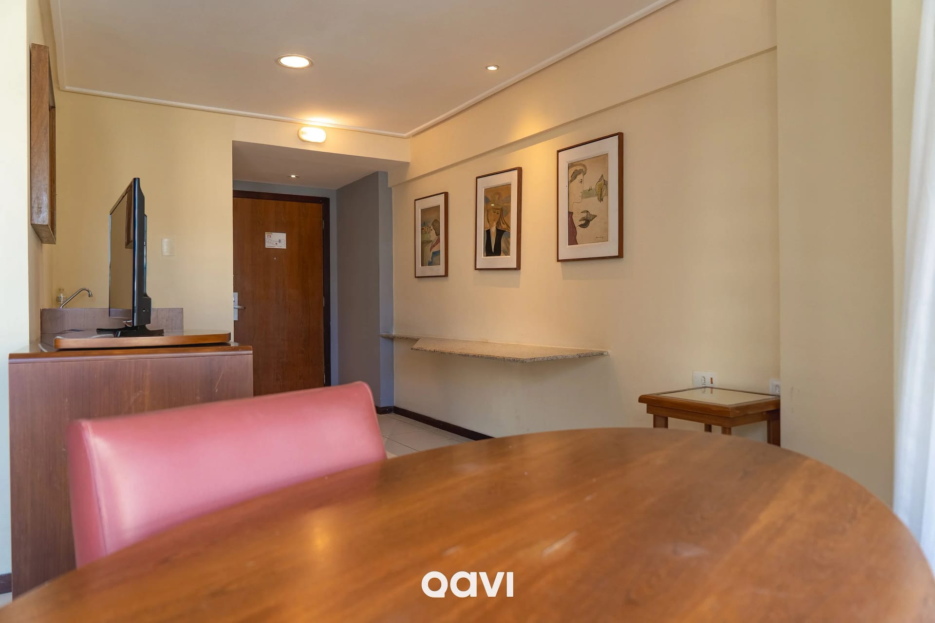 Bedroom — Flat com Vista Parcial Mar em Petrópolis by QAVI