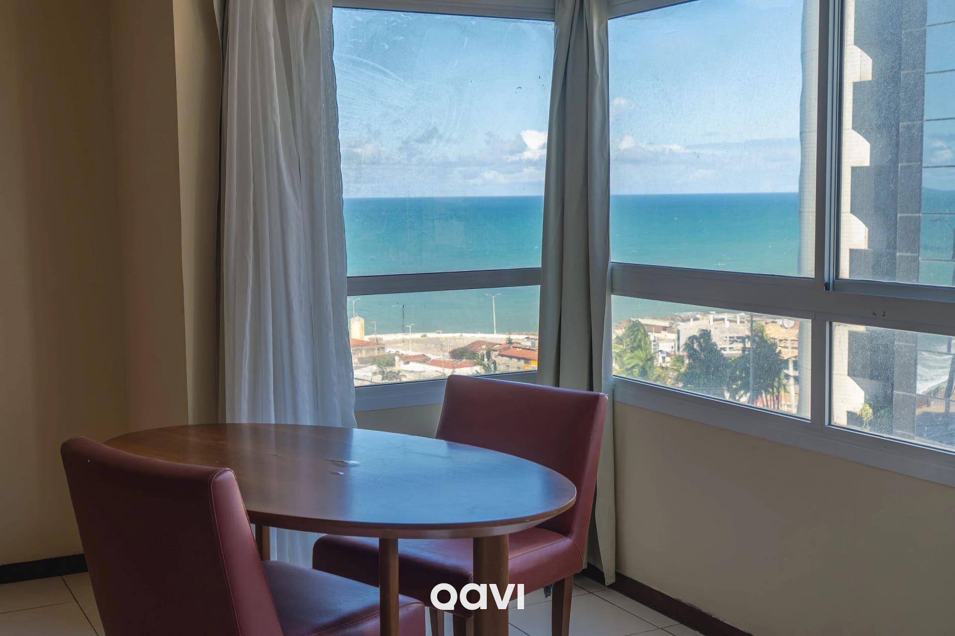 Bedroom — Flat com Vista Parcial Mar em Petrópolis by QAVI